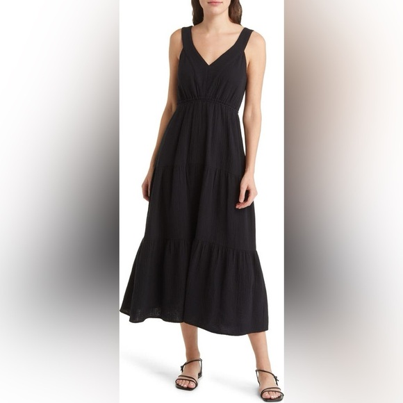 Steve Madden Black Textured Dress - Picture 2 of 12